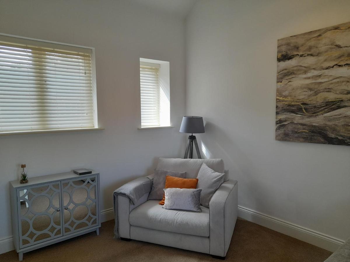 The Stables A Contractor Family 2 Bed Town House In Central Melton Mowbray Eksteriør bilde